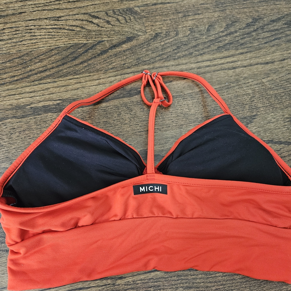 Matching Gym Set: Medium Ruched Red Bralette & Small Ruched Biker Short Set - Picture 8 of 9